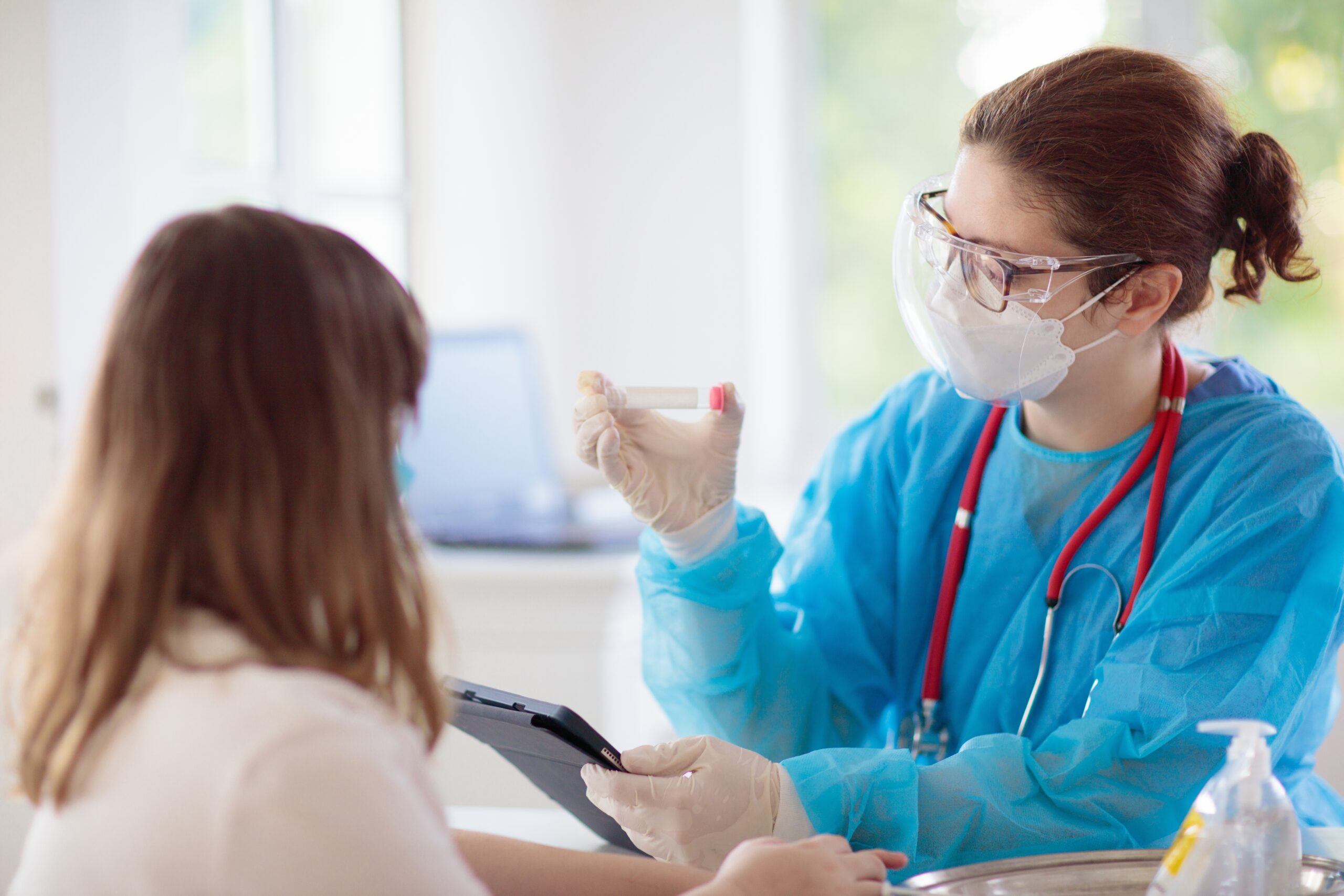¿El VPH tiene cura? 5 verdades y mitos sobre su tratamiento